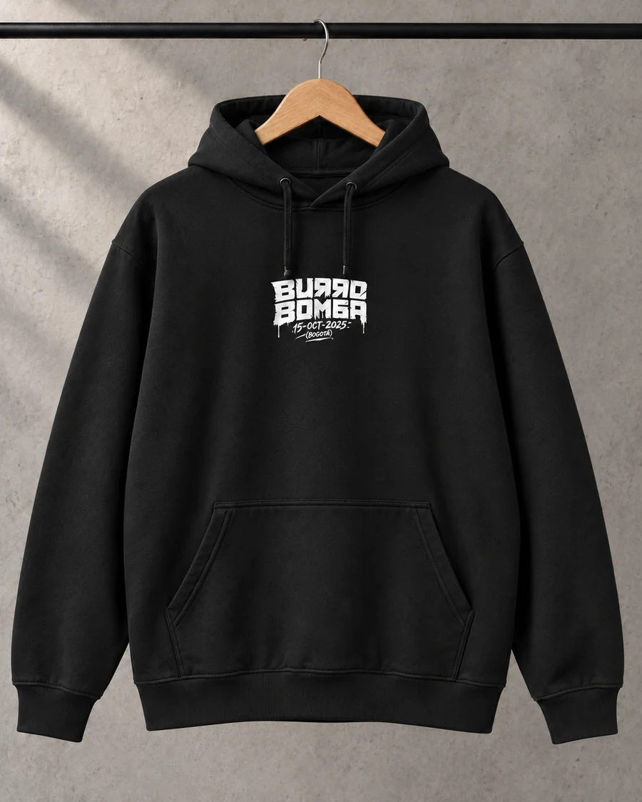 Hoodie negro, referencia 1, frente: Logo con fecha